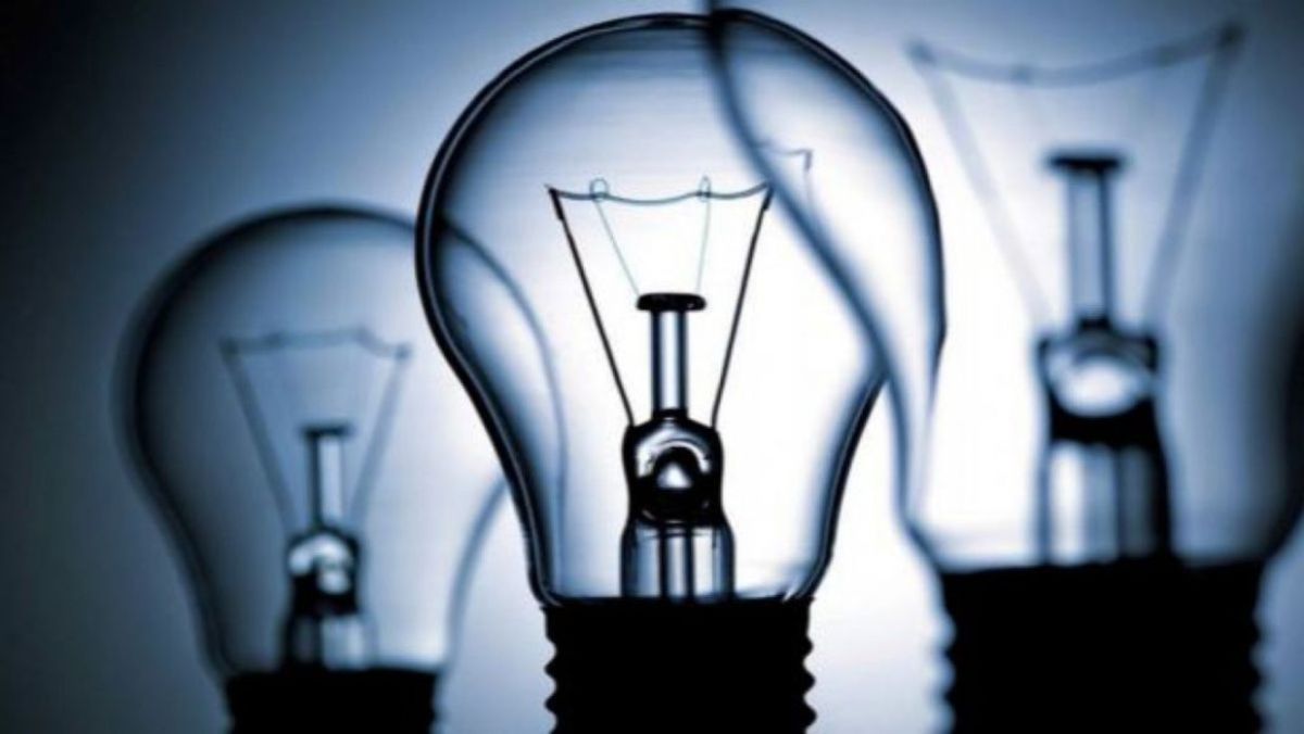 La trei zile de la ninsorile abundente, cinci localități din țară încă nu au lumină