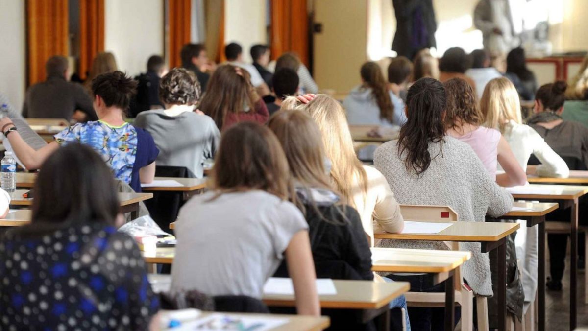 Examenele gimnaziale, sub lupa Ministerului Educației. În opt raioane vor fi trimiși sute de voluntari