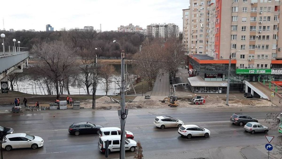 Traficul rutier pe o porțiune a bulevardului Decebal va fi suspendat timp de o lună