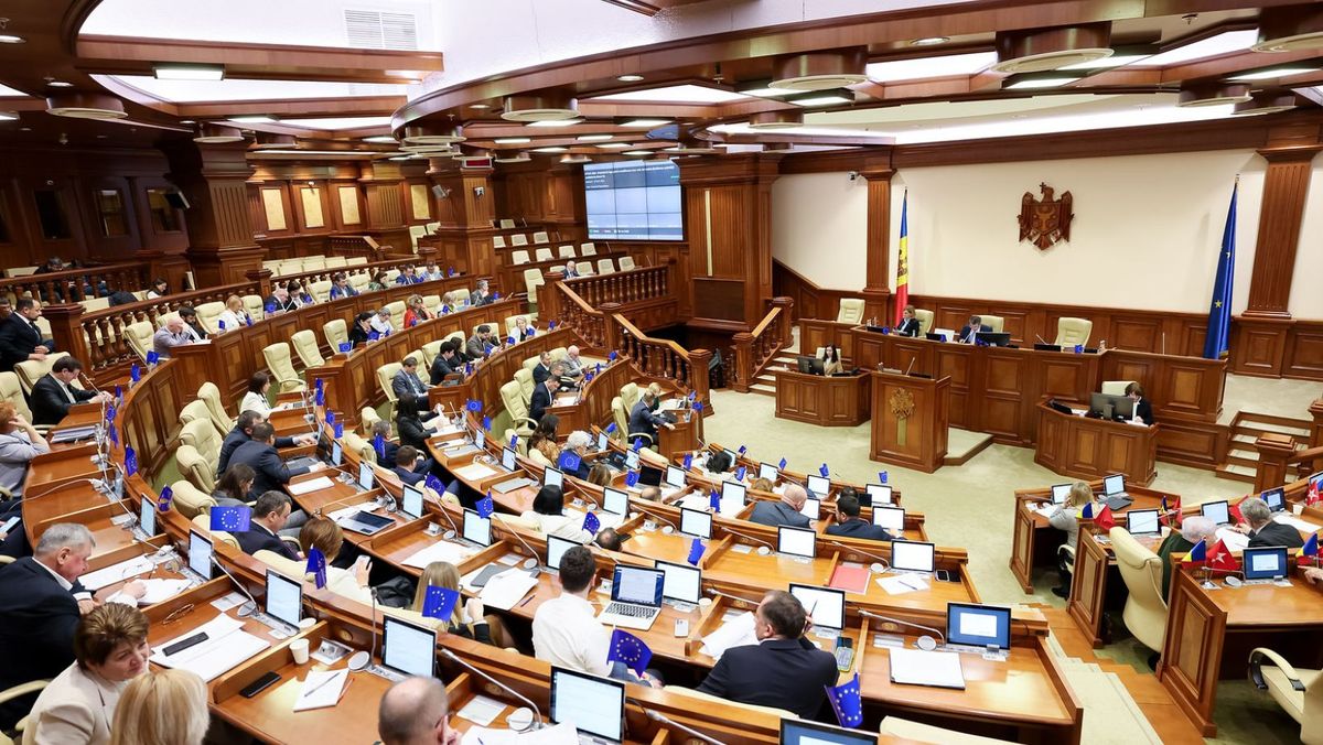 Parlamentul nu va vota modificarea Constituției. Rezultatul referendumului automat va deveni lege