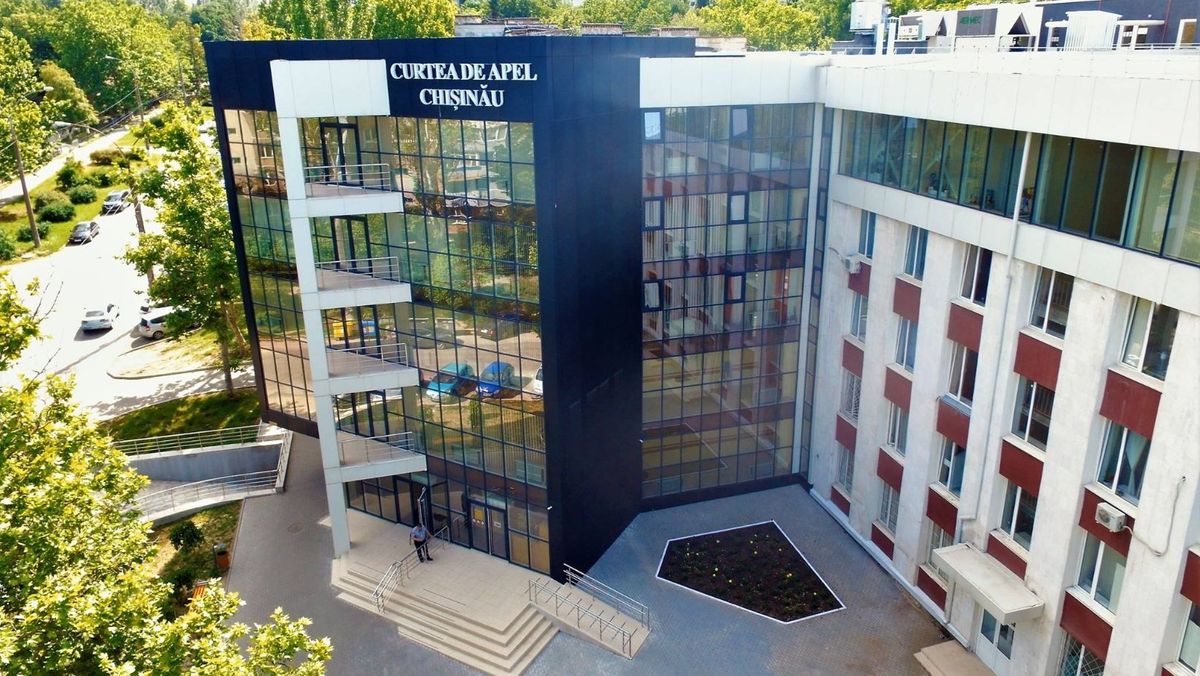 Valul de demisii de la Curtea de Apel Chișinău. Încă trei judecători au depus cereri