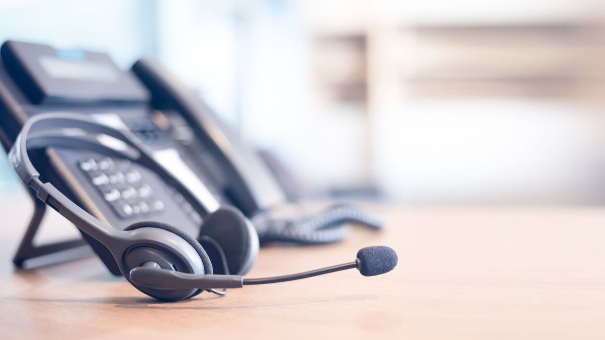 Ziua internaţională a copiilor victime ale agresiunii: Serviciul „Telefonul Copilului” marchează 10 ani de activitate