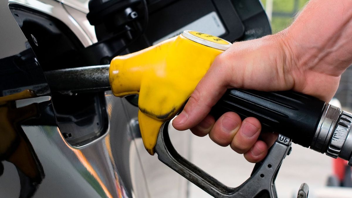 Șase companii petroliere din țară au fost amendate cu 480 milioane de lei. Ce a constatat Consiliul Concurenței