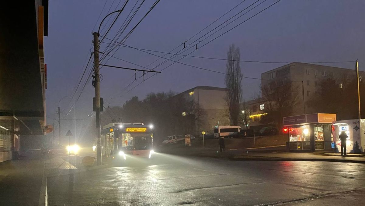 Iluminatul public din Bălți nu va mai fi deconectat pe timp de noapte. Anunțul primarului