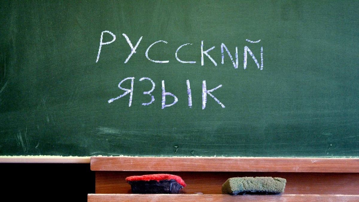 „Să cunoască limba celui care poate să-i fie inamic”. Rusa - reintrodusă în colegiile militare din România