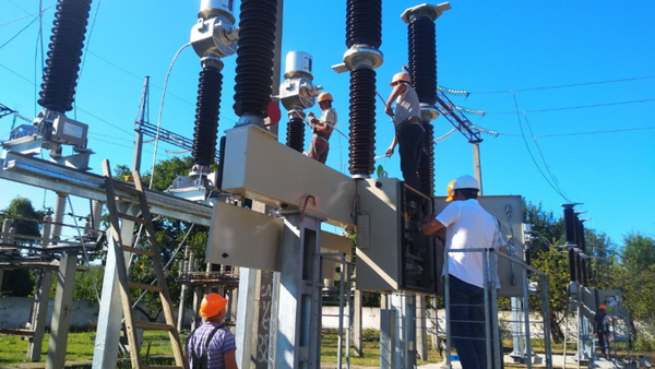 Termenul de reabilitare a rețelelor electrice Moldelectrica ar putea fi extins cu aproape trei ani