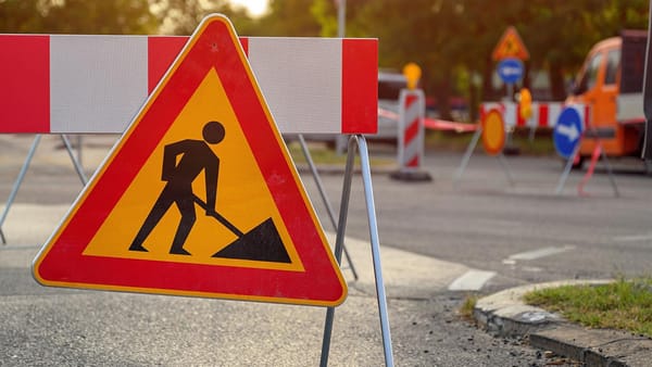 Trafic rutier suspendat parțial pe strada Hristo Botev din Chișinău