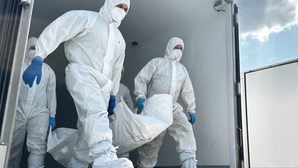 Rusia a transmis Ucrainei încă 1.245 de corpuri neînsuflețite ale ucrainenilor căzuți pe câmpul de luptă